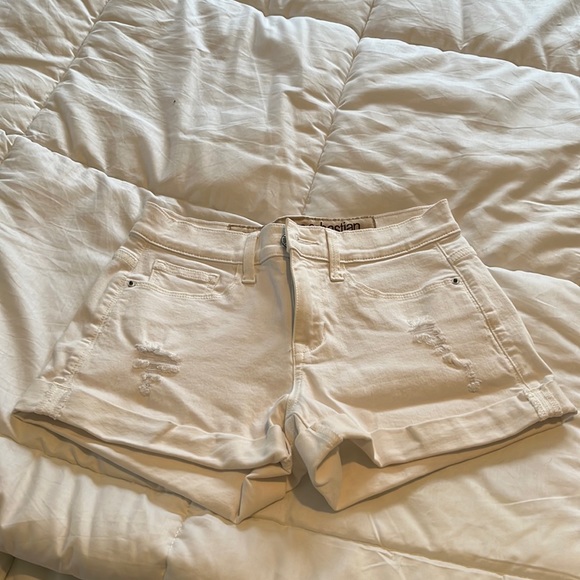 Cuffed size small white denim distressed short shorts - Picture 1 of 4